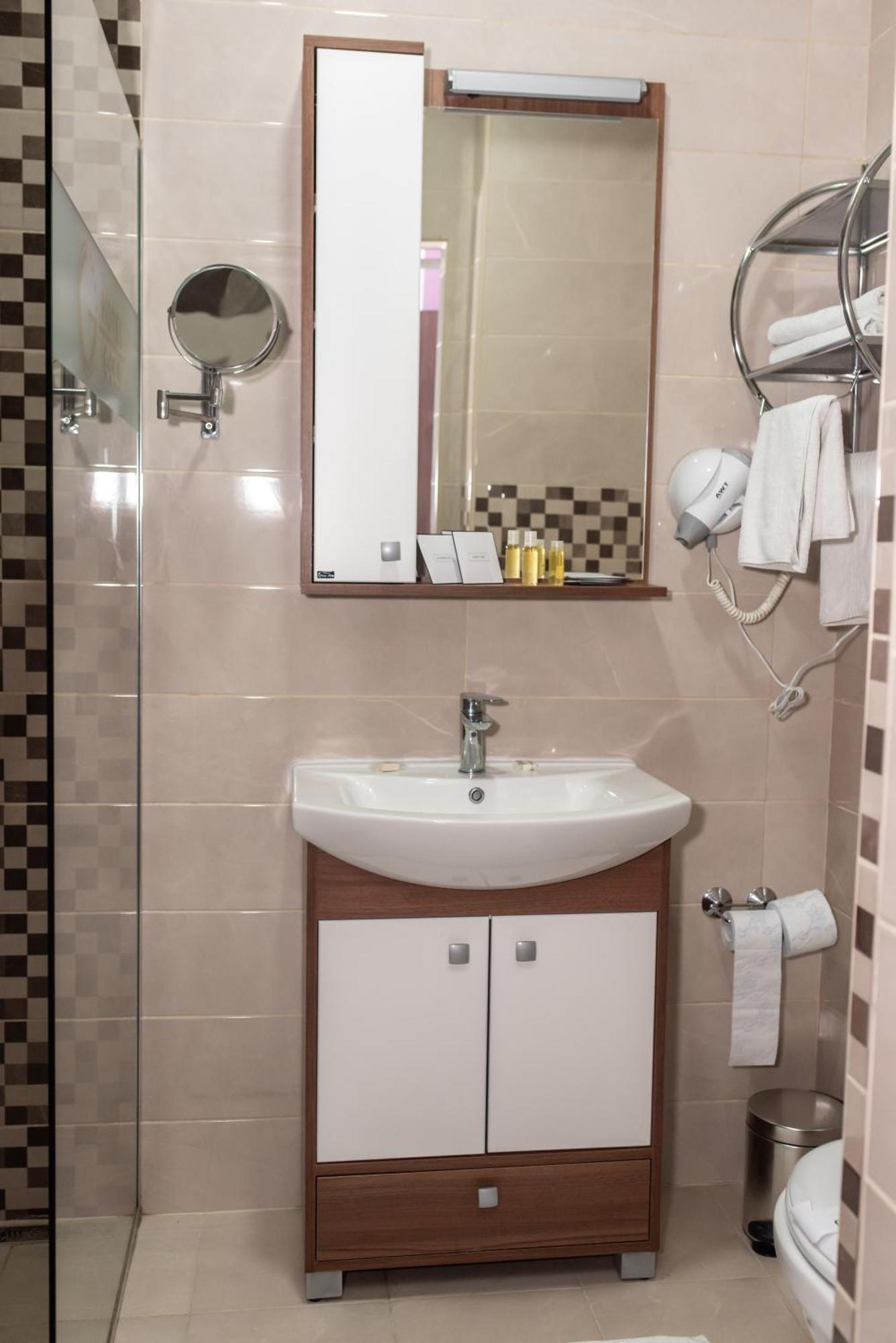 Hotel Gold Плевля Екстериор снимка