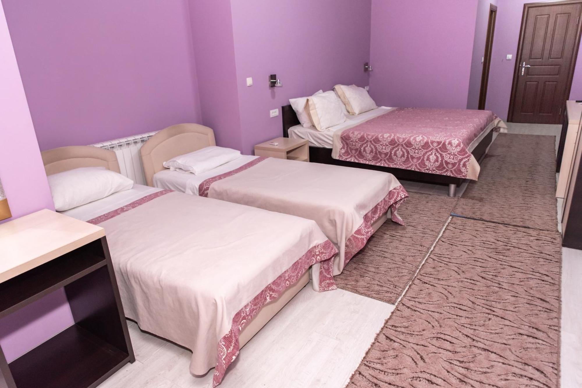 Hotel Gold Плевля Екстериор снимка