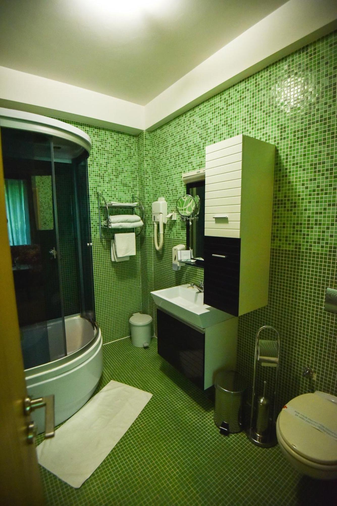Hotel Gold Плевля Екстериор снимка